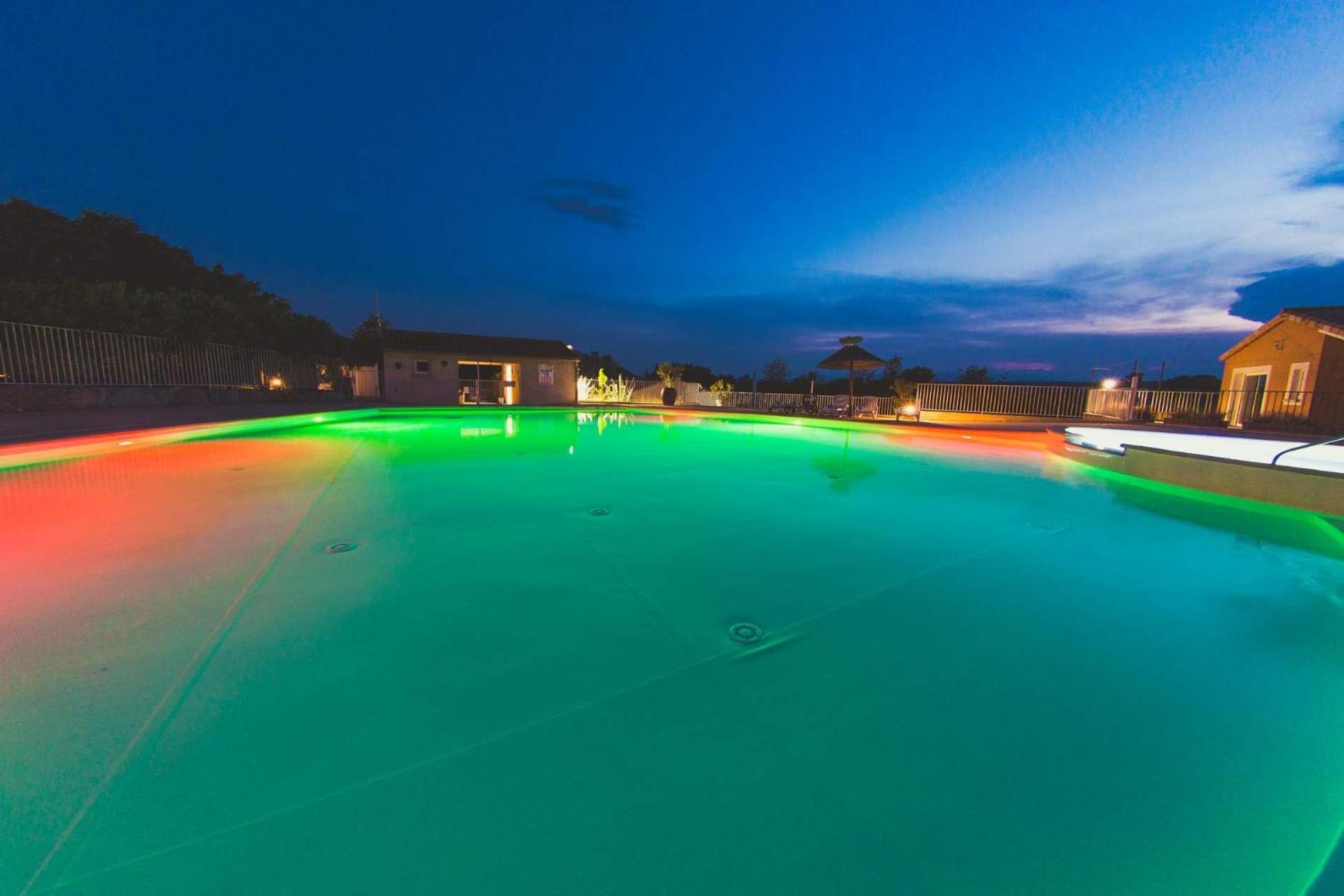 Camping La Chapouliere Ruoms Exterior foto